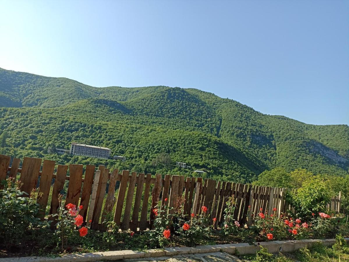 Green Garden Idschewan Exterior foto