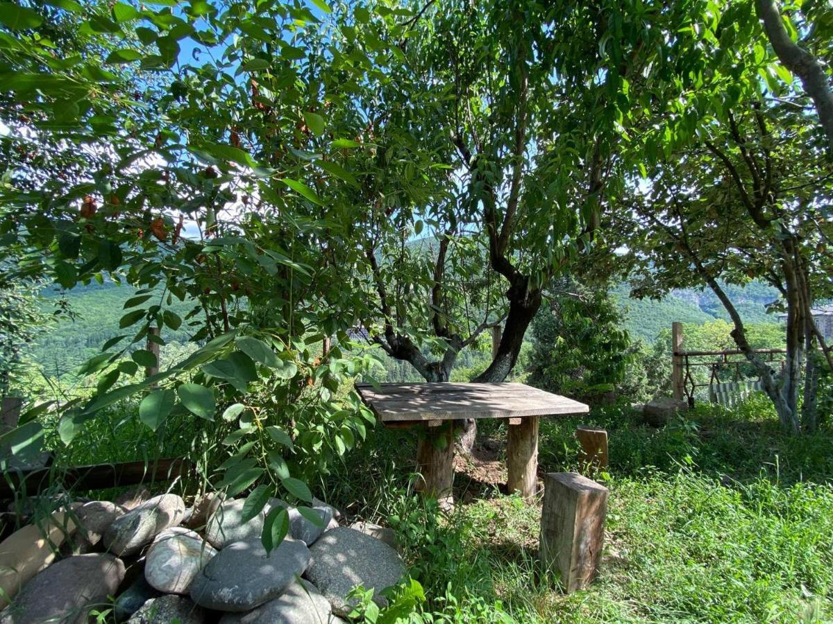 Green Garden Idschewan Exterior foto