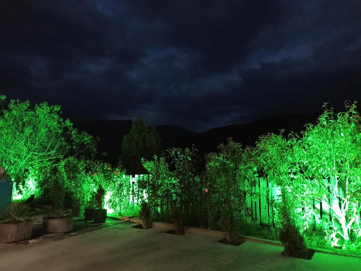 Green Garden Idschewan Exterior foto